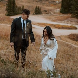 LA LUNE BACKLESS MAXI DRESS - CREAM Wedding Dress US 4